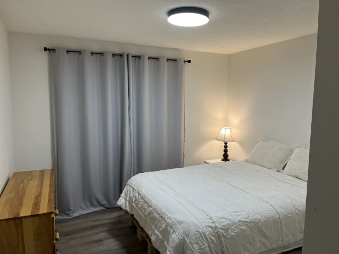 Photo of Elise's room