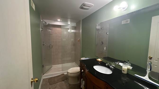 Photo of Jason Wang's room