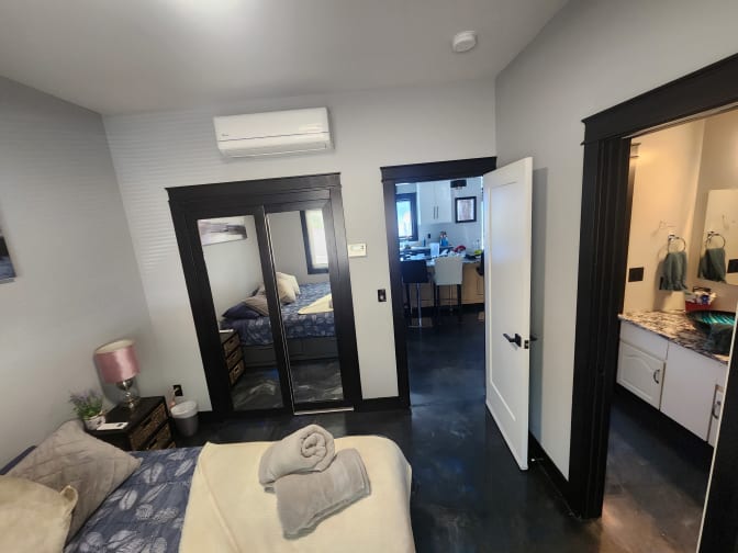 Adrienne kendall's room