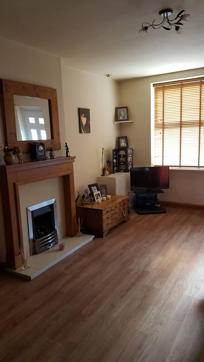 Room share to rent Altrincham, England WA15 8HQ Roomies.co.uk