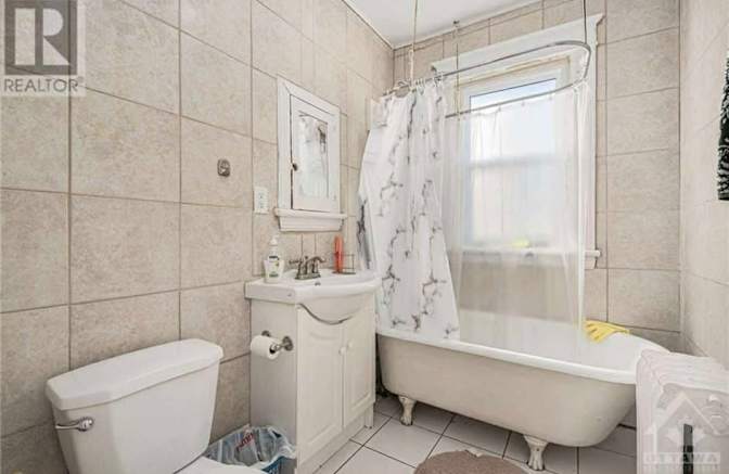 Photo of Samantha's room