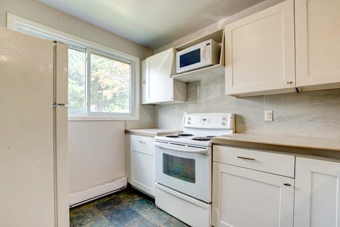 Photo of Peter Piniotes's room