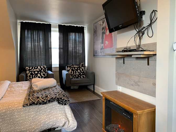 Photo of Nick Sarkovski's room