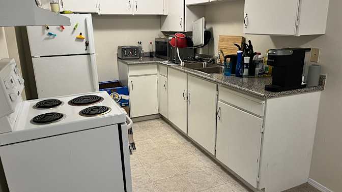 Cameron Hallsted's room