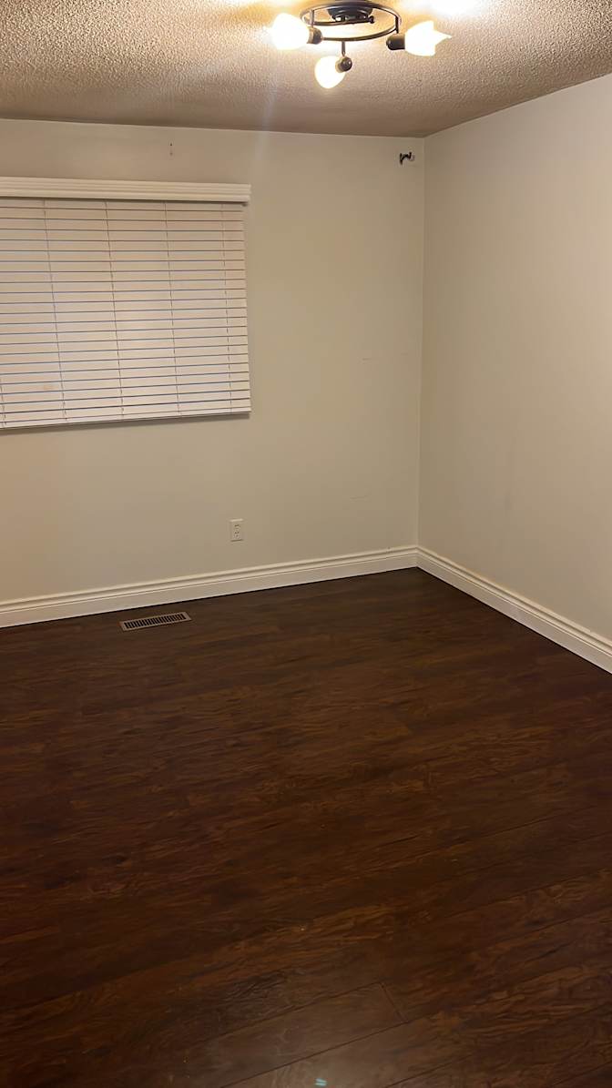 Photo of Housemate's room