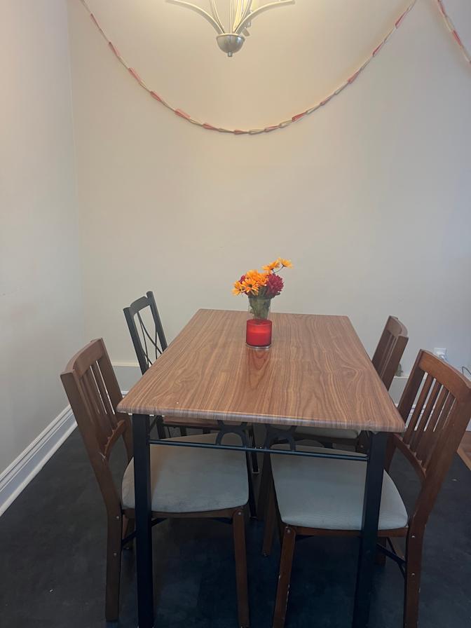 Leah Margulis's room