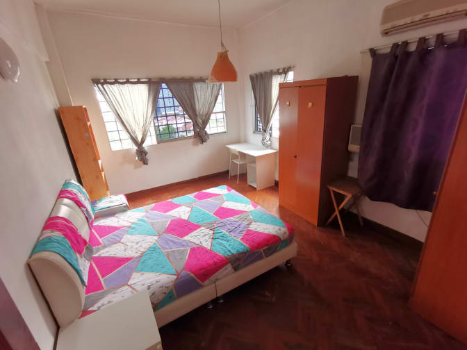 Photo of Customer Enquiry's room
