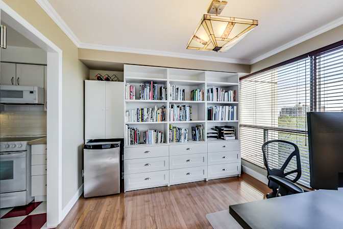 Mariana Schuetze's room