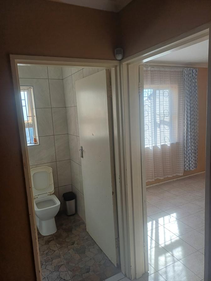 Photo of Sibusiso Thusi's room