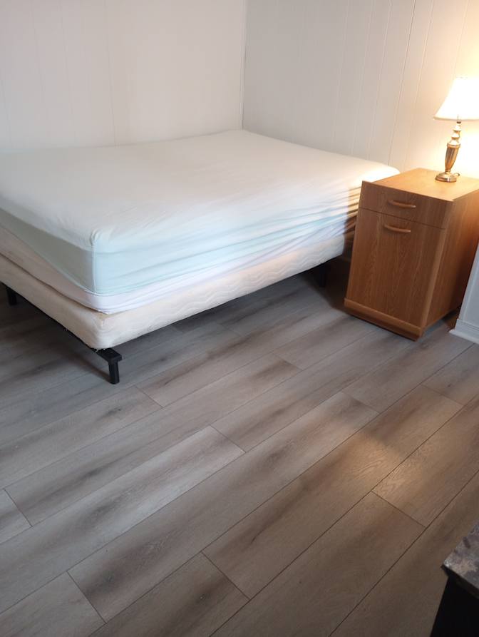 Photo of Ken's room