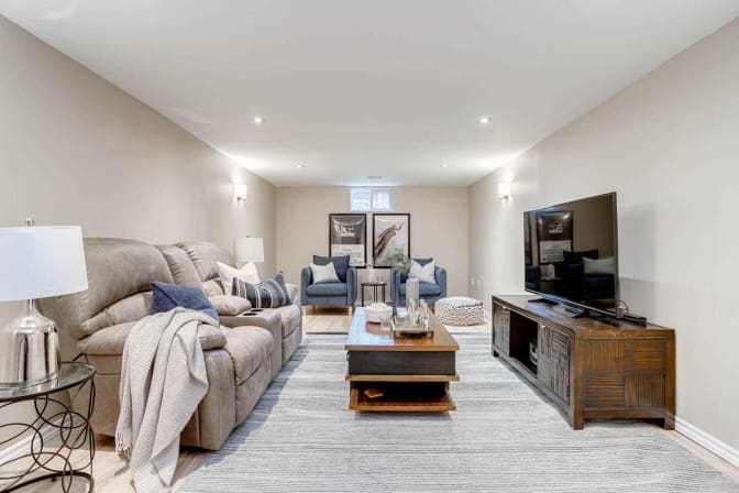 W. Peter Randall's room