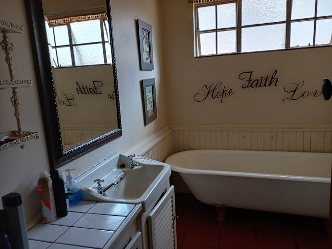 Photo of Riaan's room