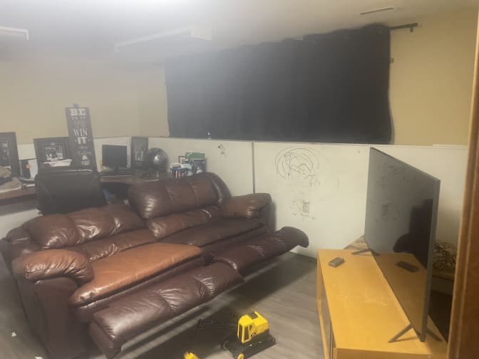 Kinsley Pearen's room