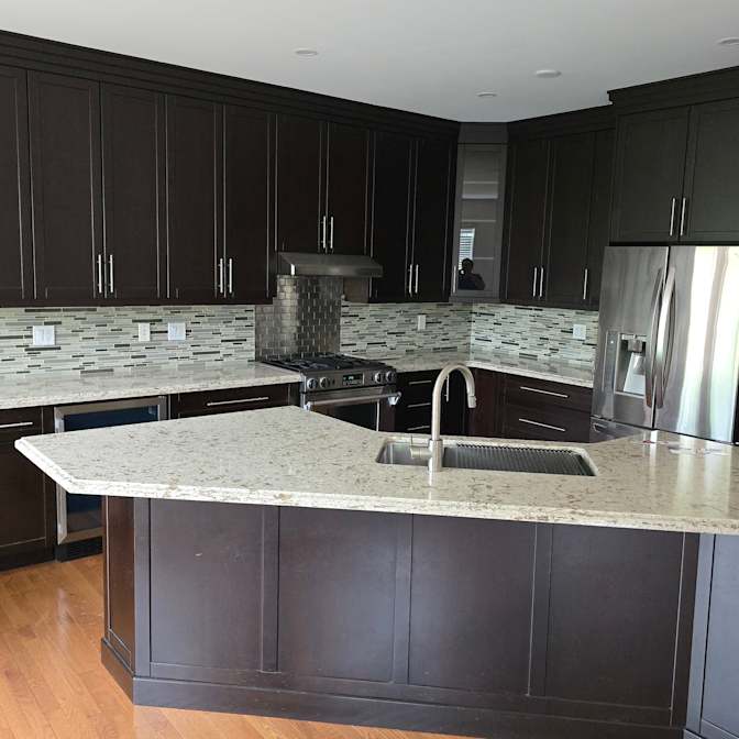 Amir Tabriznia's room