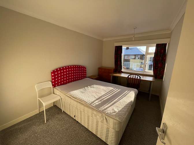 Photo of Alice's room