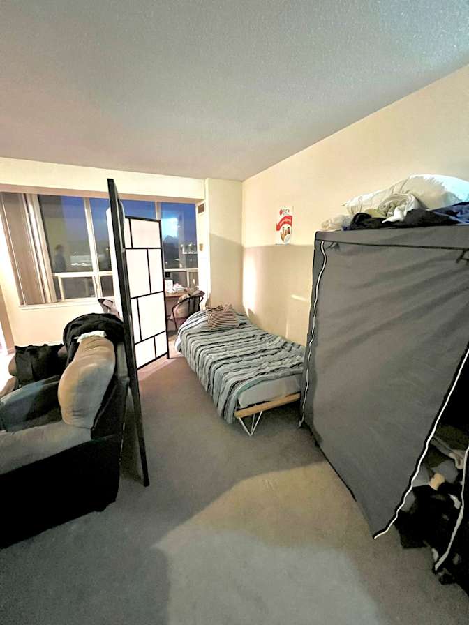 EKC Homestay Toronto's room