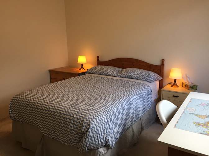 Cléo and Carl's room