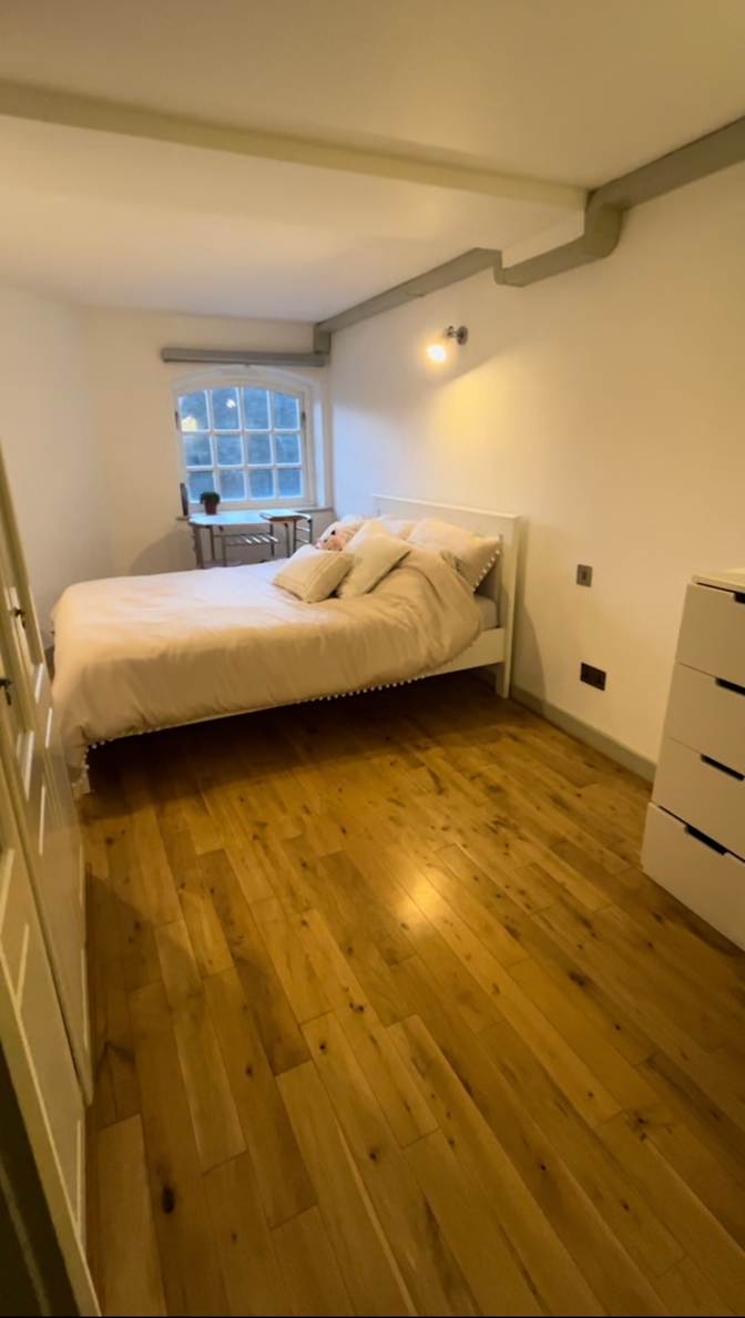 Photo of Dee's room
