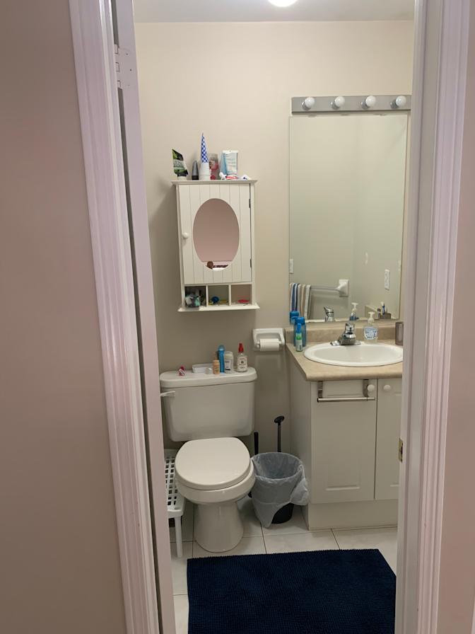 Maryam Yousuf Mohammad's room