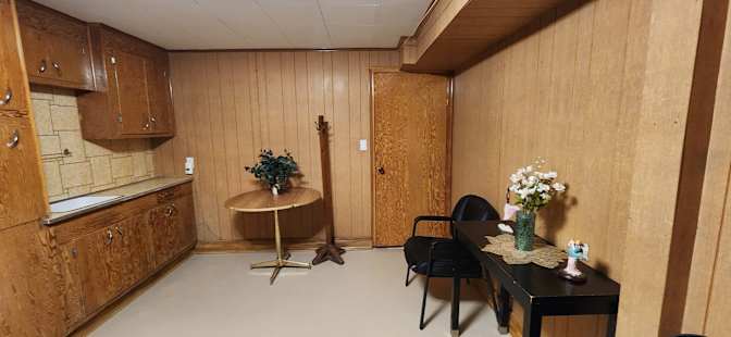 THUY THANH TU TRUONG's room