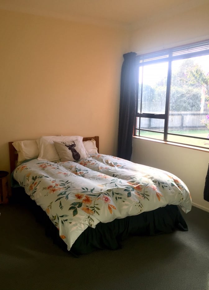 Photo of Lansdowne's room