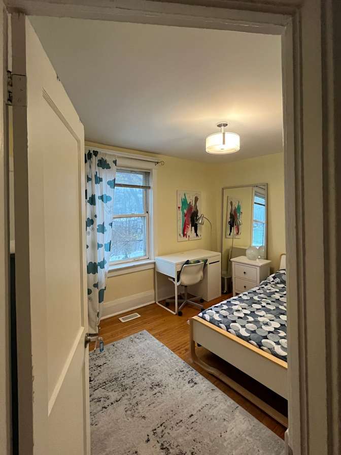 Stavros Stavropoulos's room