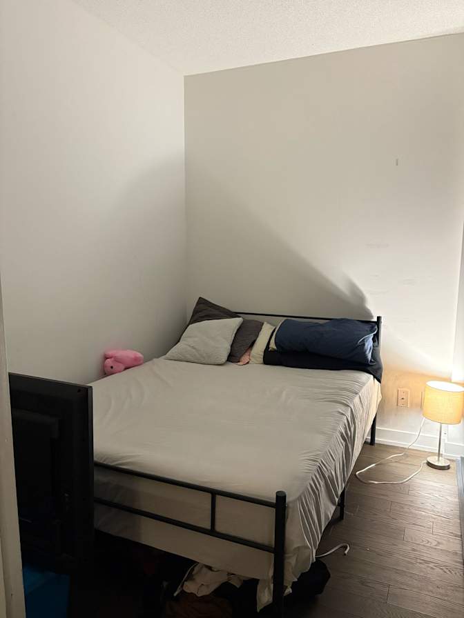 Ananya Luthra's room