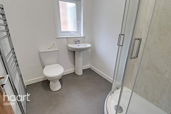 Photo of thomas newton's room