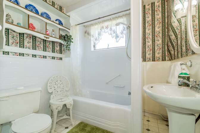 Photo of ALL MANNER RENTALS LTD.'s room