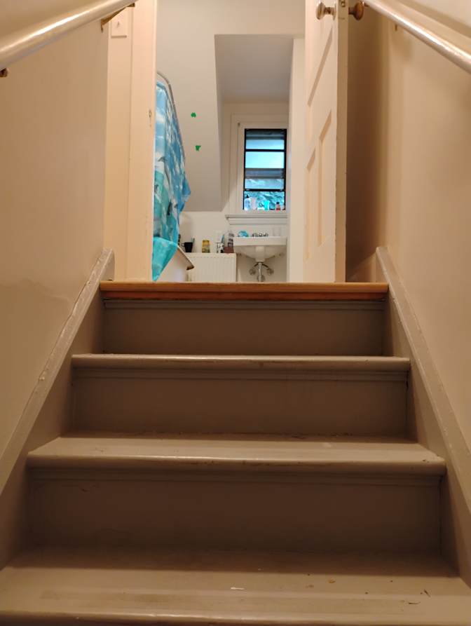 Photo of Ken's room