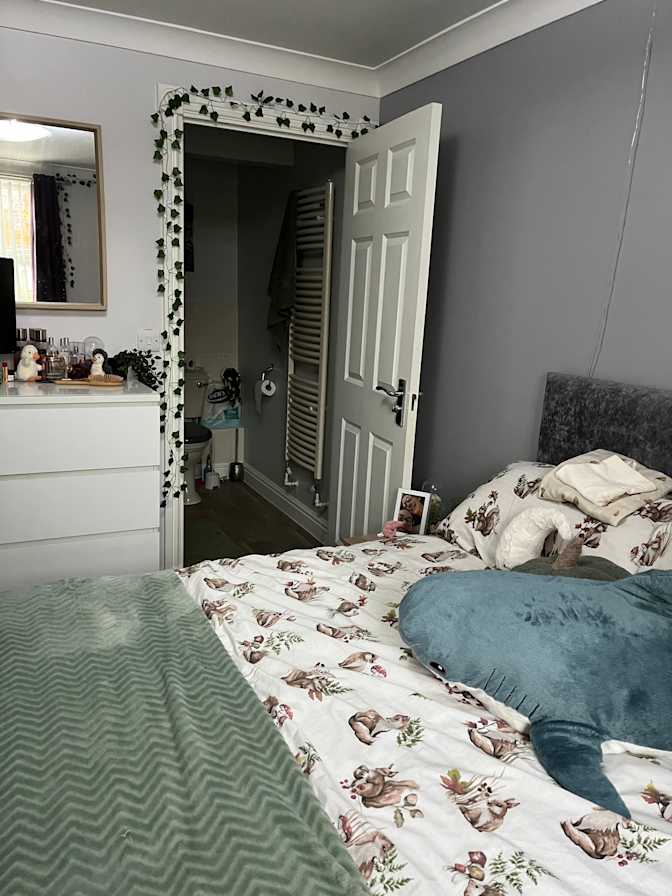 Photo of Natalie Pierce's room