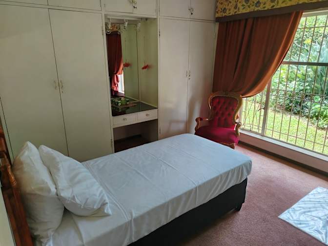Photo of Bernard's room
