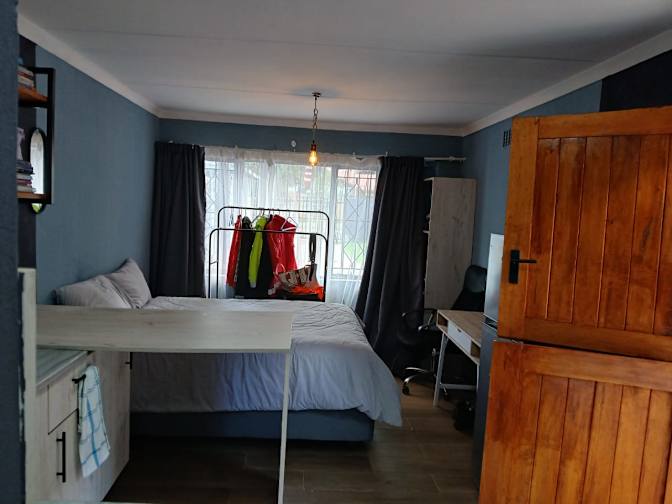 Photo of Khumbu's room