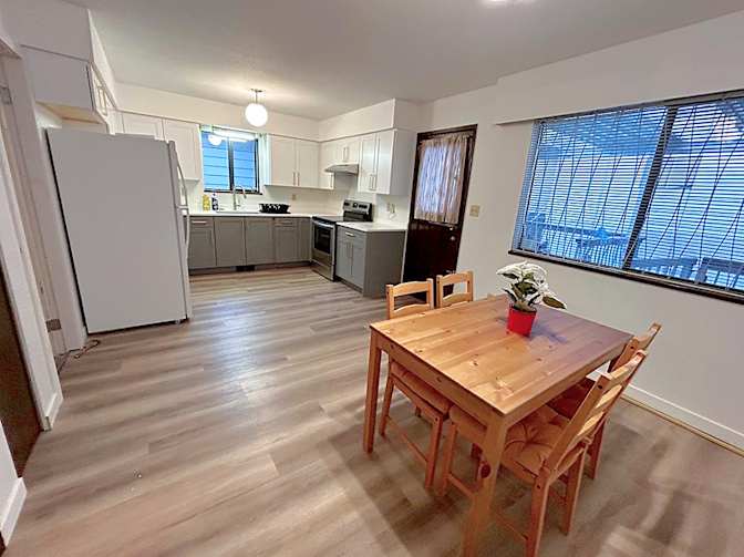 Photo of Shahram's room