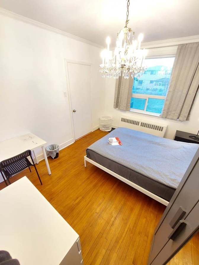 EKC Homestay Toronto's room