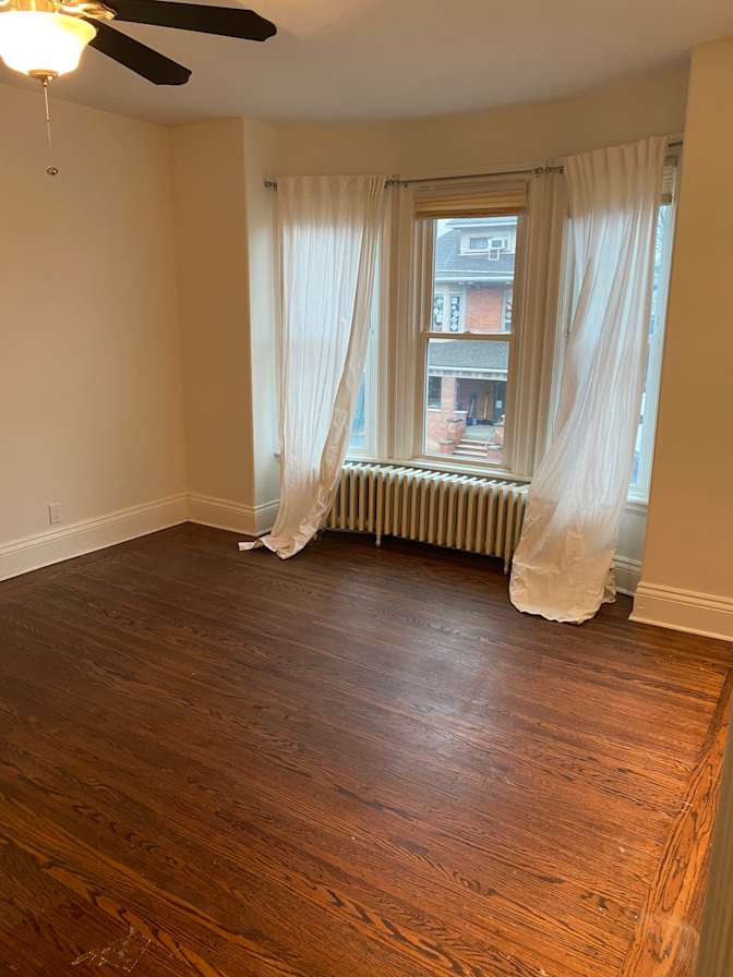 Photo of Adriana's room