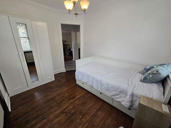 Stephanie Hetherington-Wilson's room