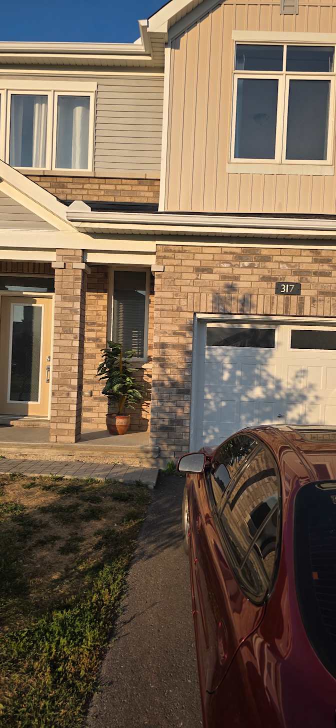 Richard McArthur's room