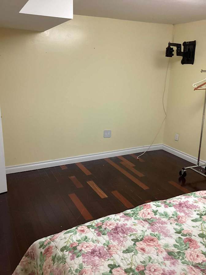 Marilyn Groves's room