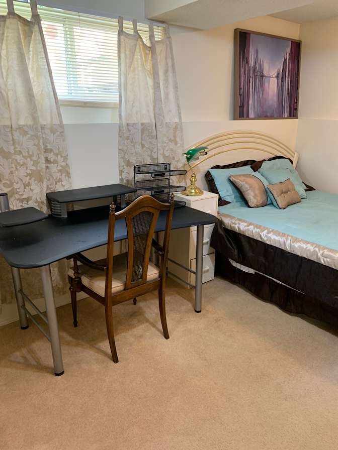 Photo of Del's room