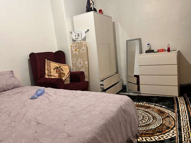 Photo of Lewis M's room