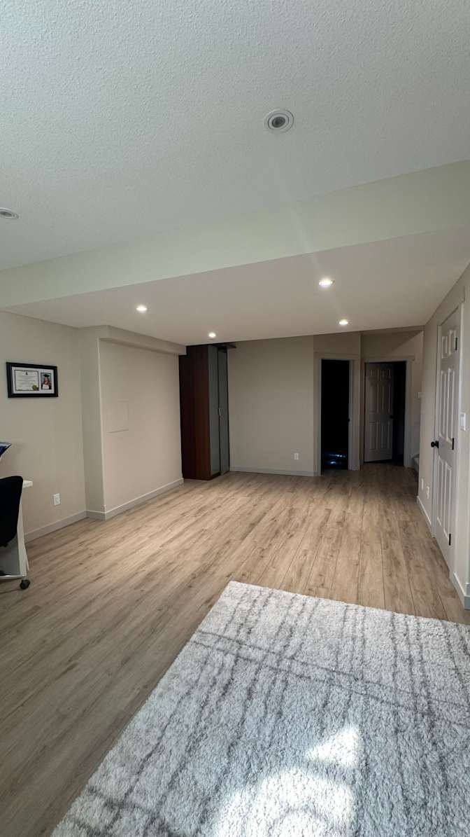 Photo of Taylor Kusk's room