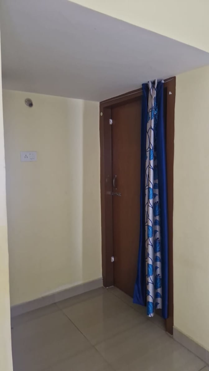 Photo of S's room