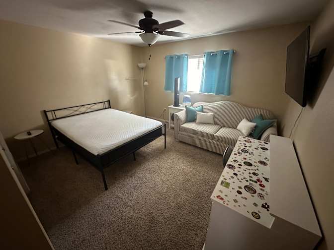 Photo of Jolesa's room