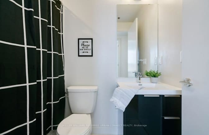 Kumar mahalingam's room