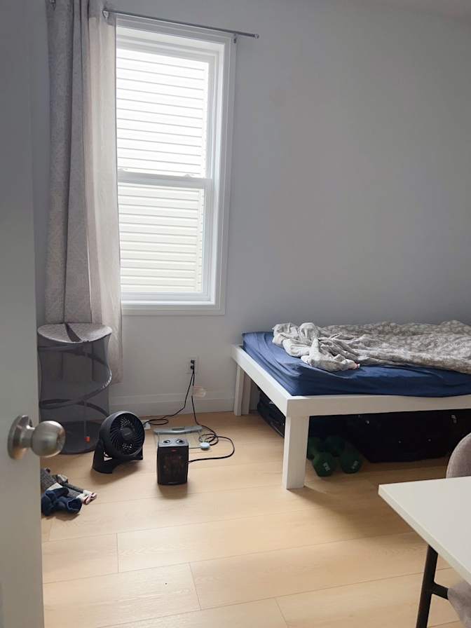 Photo of fiona ng's room