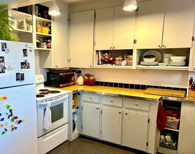 Photo of Elizabeth's room