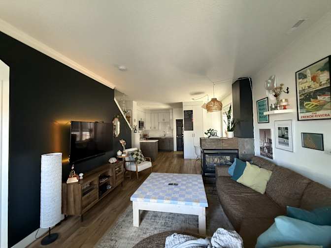 Photo of HARLEY's room