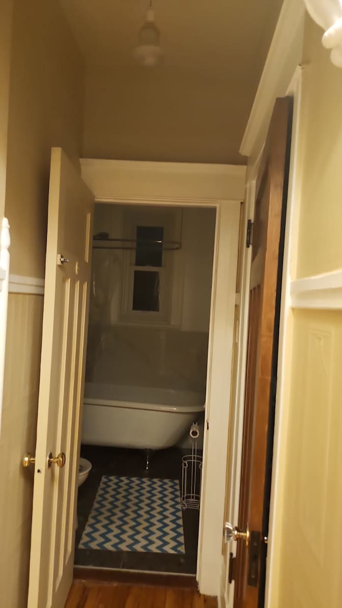 Photo of Michele Bechara's room