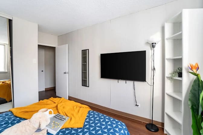 edmontonproperty's room